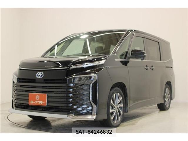 Toyota VOXY HYBRID 2022-11 7730667-7