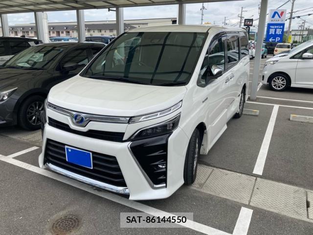 Toyota VOXY HYBRID 2018-07 7730682-1