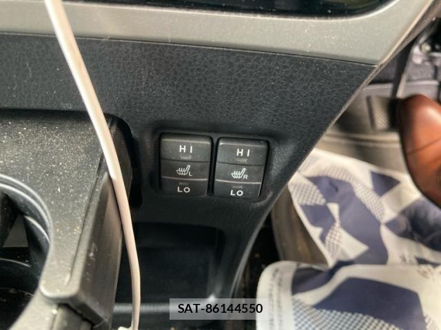 Toyota VOXY HYBRID 2018-07 7730682-22