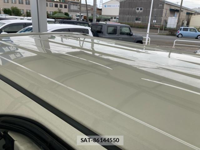 Toyota VOXY HYBRID 2018-07 7730682-27