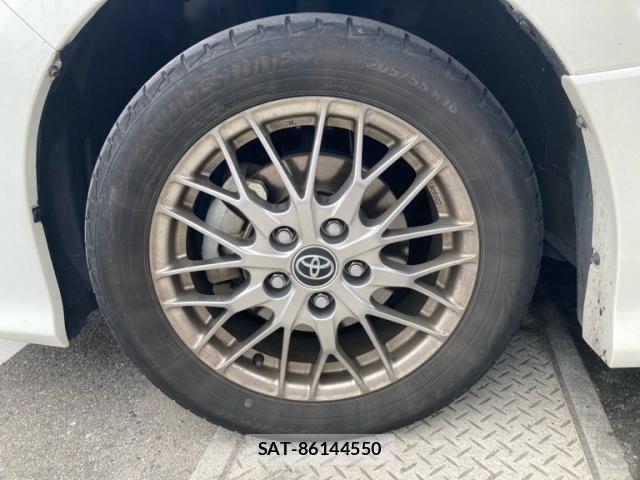 Toyota VOXY HYBRID 2018-07 7730682-8