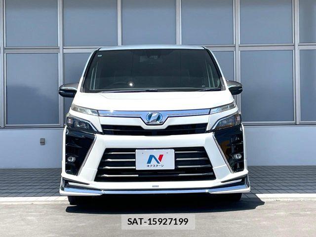Toyota VOXY HYBRID 2018-10 7730675-14