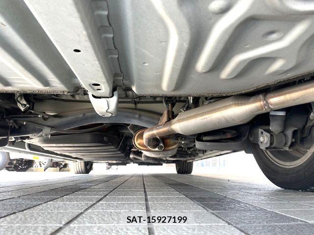 Toyota VOXY HYBRID 2018-10 7730675-18
