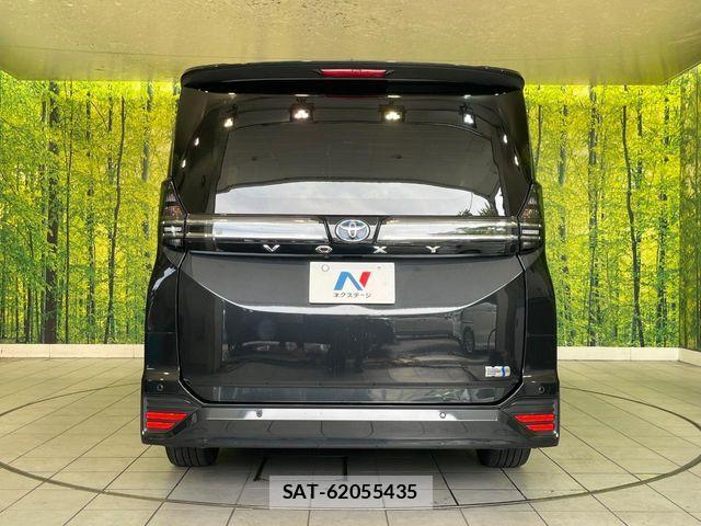 Toyota VOXY HYBRID 2022-10 7730662-16