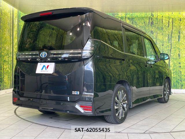 Toyota VOXY HYBRID 2022-10 7730662-18