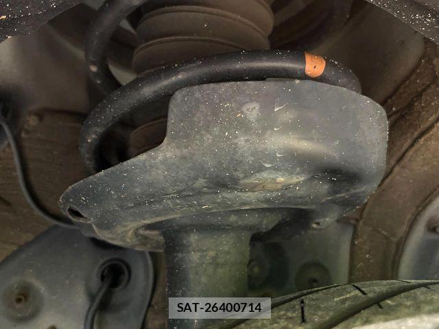 Toyota VOXY HYBRID 2022-03 7730661-19