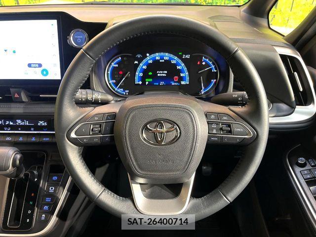 Toyota VOXY HYBRID 2022-03 7730661-7