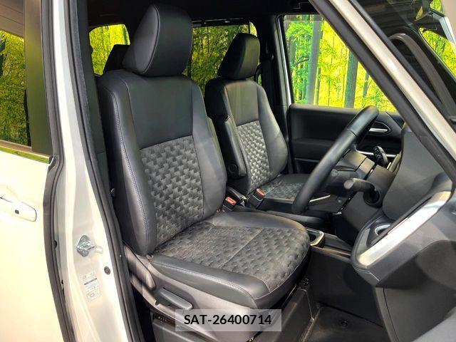 Toyota VOXY HYBRID 2022-03 7730661-8