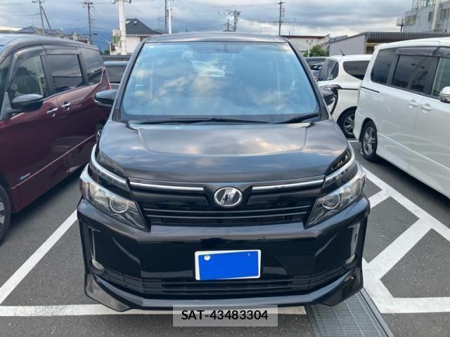Toyota VOXY HYBRID 2014-05 7790404-1