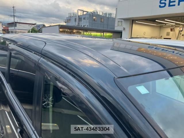 Toyota VOXY HYBRID 2014-05 7790404-6