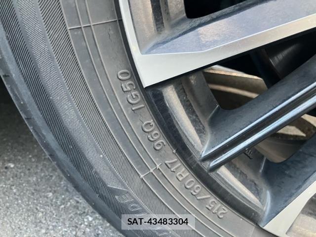 Toyota VOXY HYBRID 2014-05 7790404-8