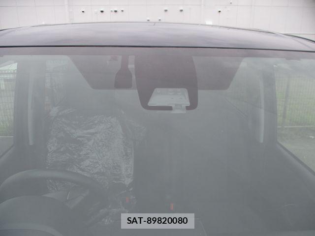 Toyota VOXY HYBRID 2019-06 7790417-6