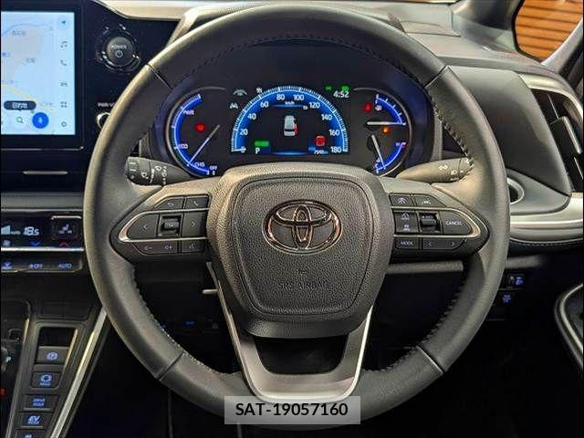 Toyota VOXY HYBRID 2025-07 7790465-12