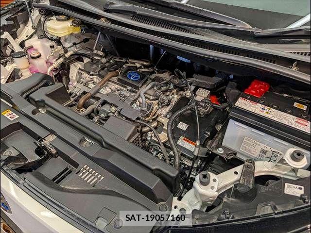 Toyota VOXY HYBRID 2025-07 7790465-13