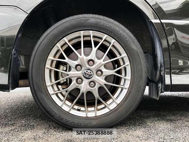 Toyota VOXY HYBRID 2017-10 7790424-3