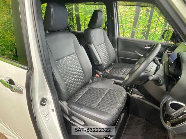 Toyota VOXY HYBRID 2023-04 7790466-7