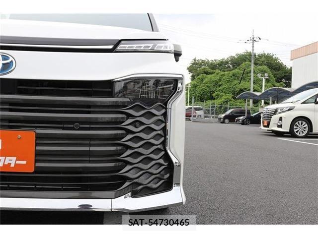 Toyota VOXY HYBRID 2025-06 7790446-27