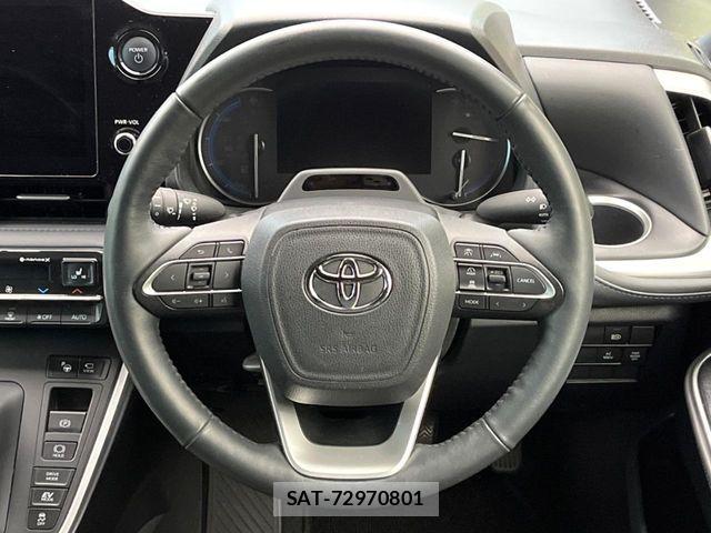Toyota VOXY HYBRID 2024-02 7790467-12