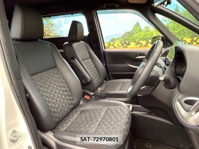 Toyota VOXY HYBRID 2024-02 7790467-8