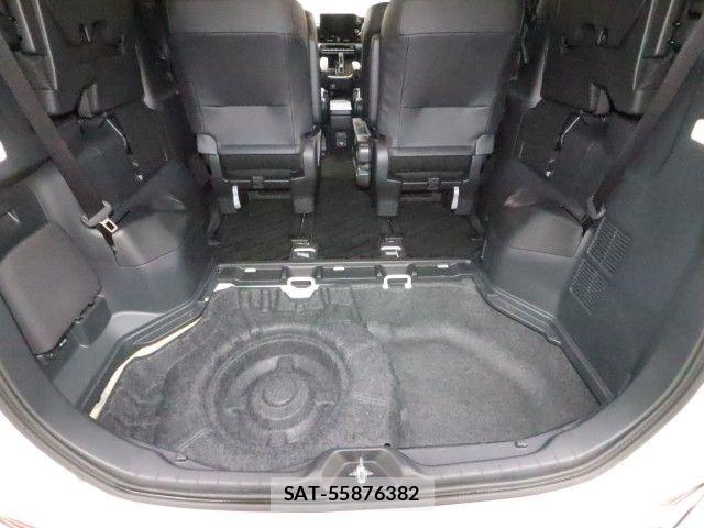 Toyota VOXY HYBRID 2024-05 7790475-15