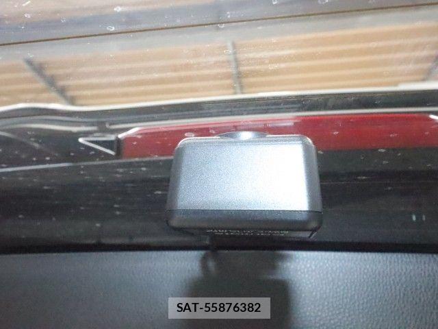 Toyota VOXY HYBRID 2024-05 7790475-19