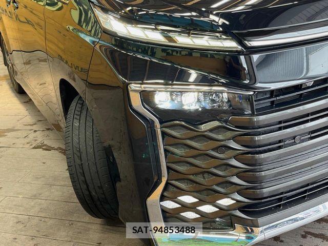 Toyota VOXY HYBRID 2023-07 7790461-11