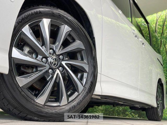 Toyota VOXY HYBRID 2025-11 7790485-13