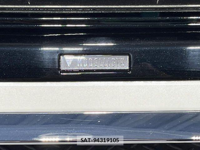 Toyota VOXY HYBRID 2023-06 7790474-3