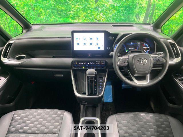 Toyota VOXY HYBRID 2025-03 7790482-1