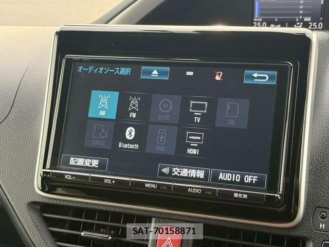 Toyota VOXY HYBRID 2018-08 7790423-6