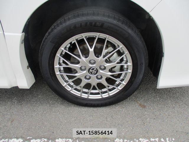 Toyota VOXY HYBRID 2021-06 7790422-9