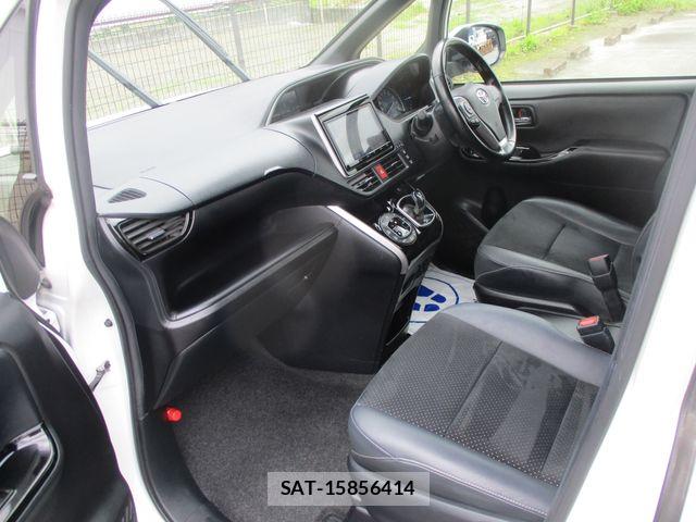 Toyota VOXY HYBRID 2021-06 7790422-1