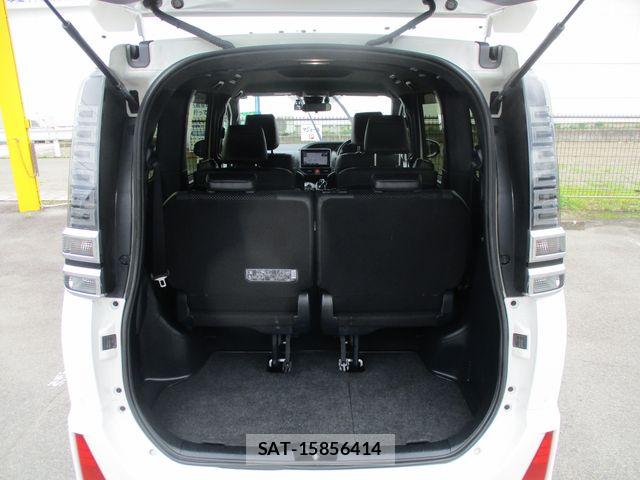 Toyota VOXY HYBRID 2021-06 7790422-8