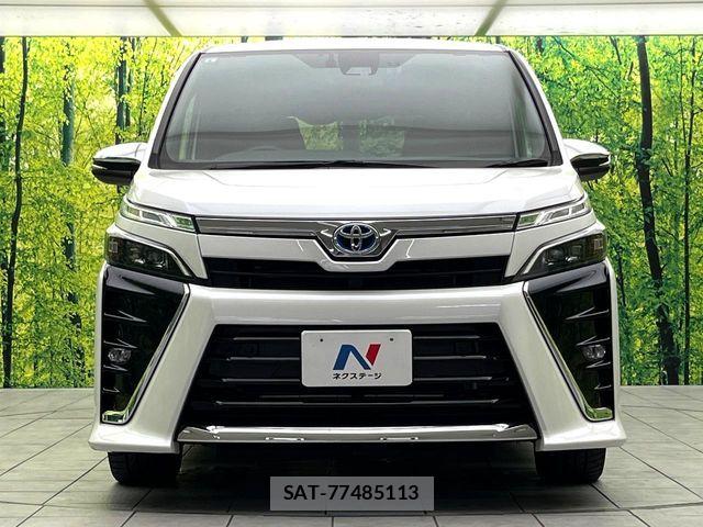 Toyota VOXY HYBRID 2021-08 7790430-14