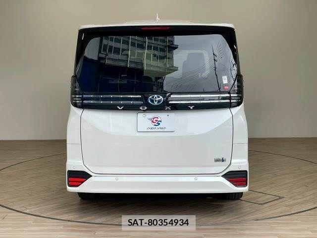 Toyota VOXY HYBRID 2022-03 7790444-14