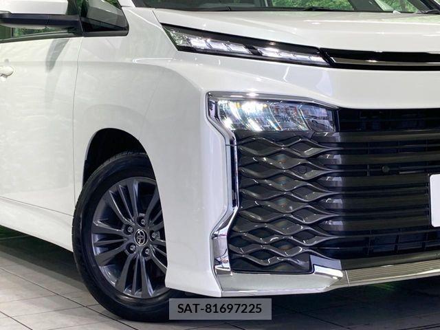 Toyota VOXY HYBRID 2024-07 7790436-11