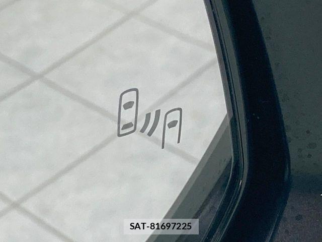 Toyota VOXY HYBRID 2024-07 7790436-6