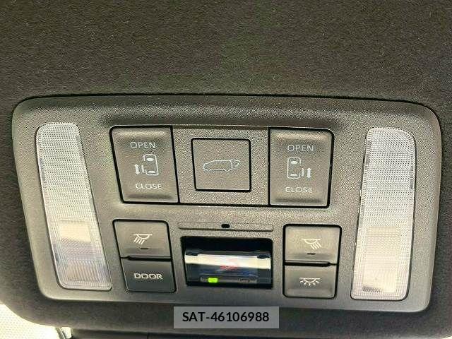 Toyota VOXY HYBRID 2022-10 7790463-14
