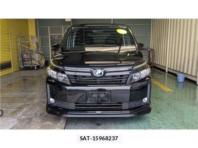 Toyota VOXY HYBRID 2014-04 7790403-3