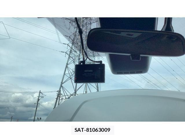 Toyota VOXY HYBRID 2021-09 7790428-15