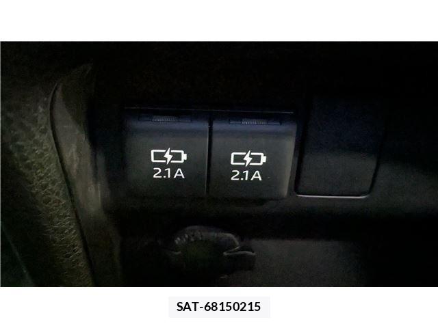 Toyota VOXY HYBRID 2017-09 7790416-24