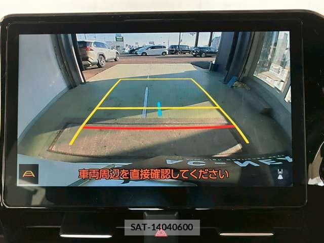 Toyota VOXY HYBRID 2022-04 7790435-3