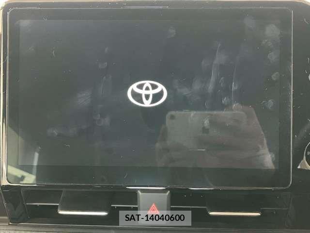 Toyota VOXY HYBRID 2022-04 7790435-5