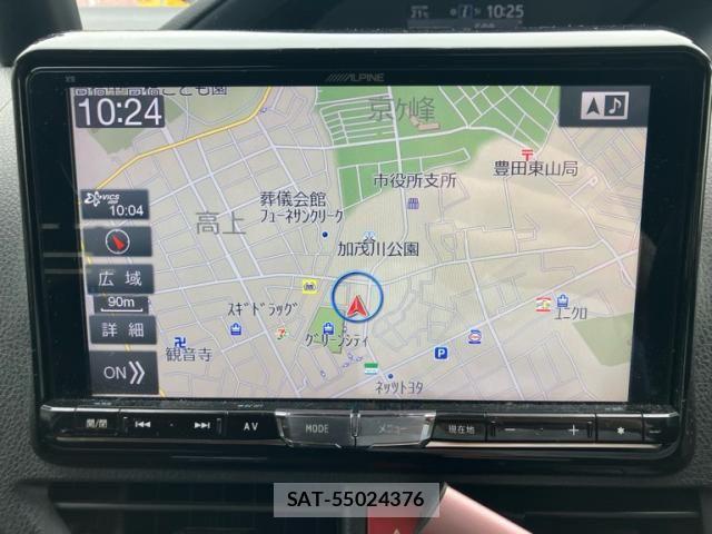 Toyota VOXY HYBRID 2016-02 7790413-27