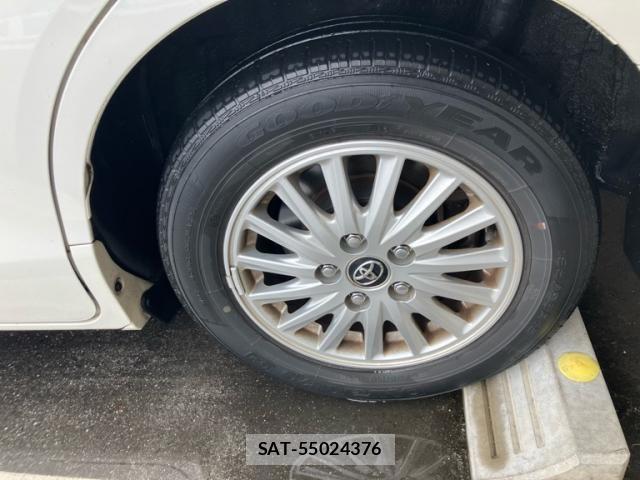 Toyota VOXY HYBRID 2016-02 7790413-6