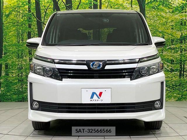 Toyota VOXY HYBRID 2015-01 7880444-14