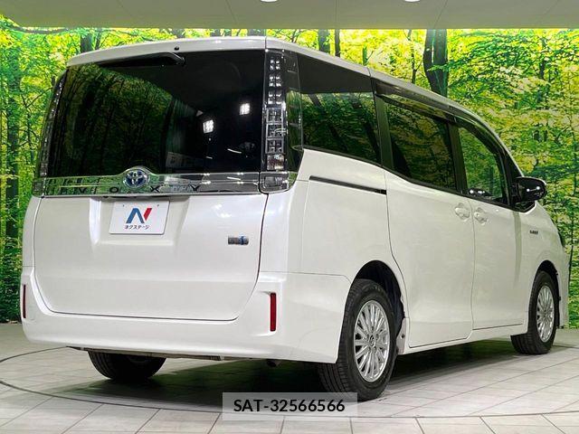 Toyota VOXY HYBRID 2015-01 7880444-16