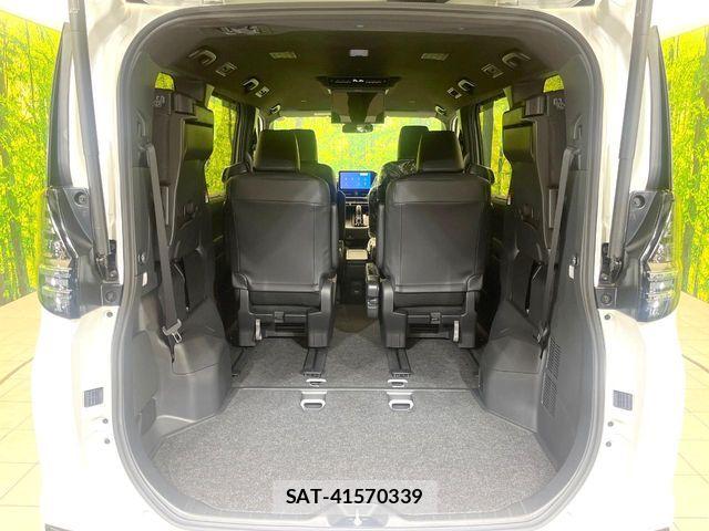 Toyota VOXY HYBRID 2026-05 7880416-10