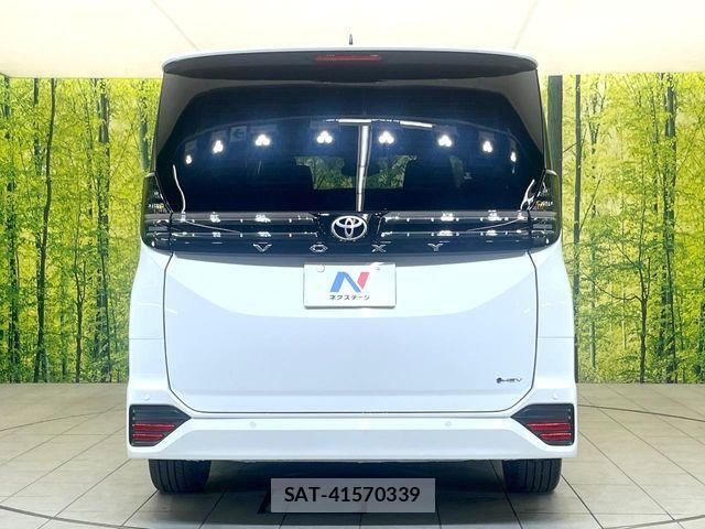 Toyota VOXY HYBRID 2026-05 7880416-15