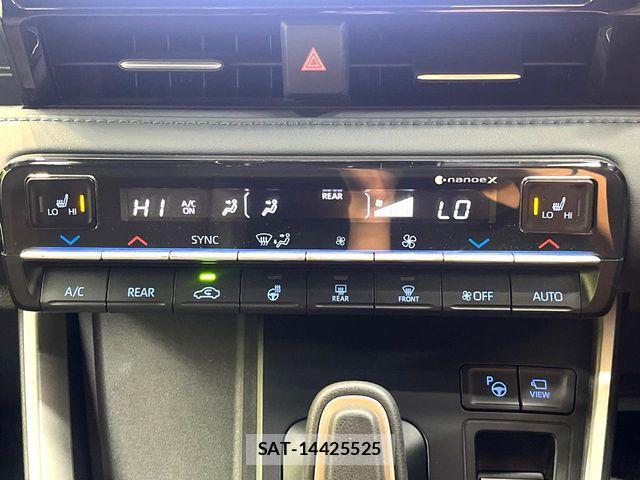 Toyota VOXY HYBRID 2022-09 7880421-6